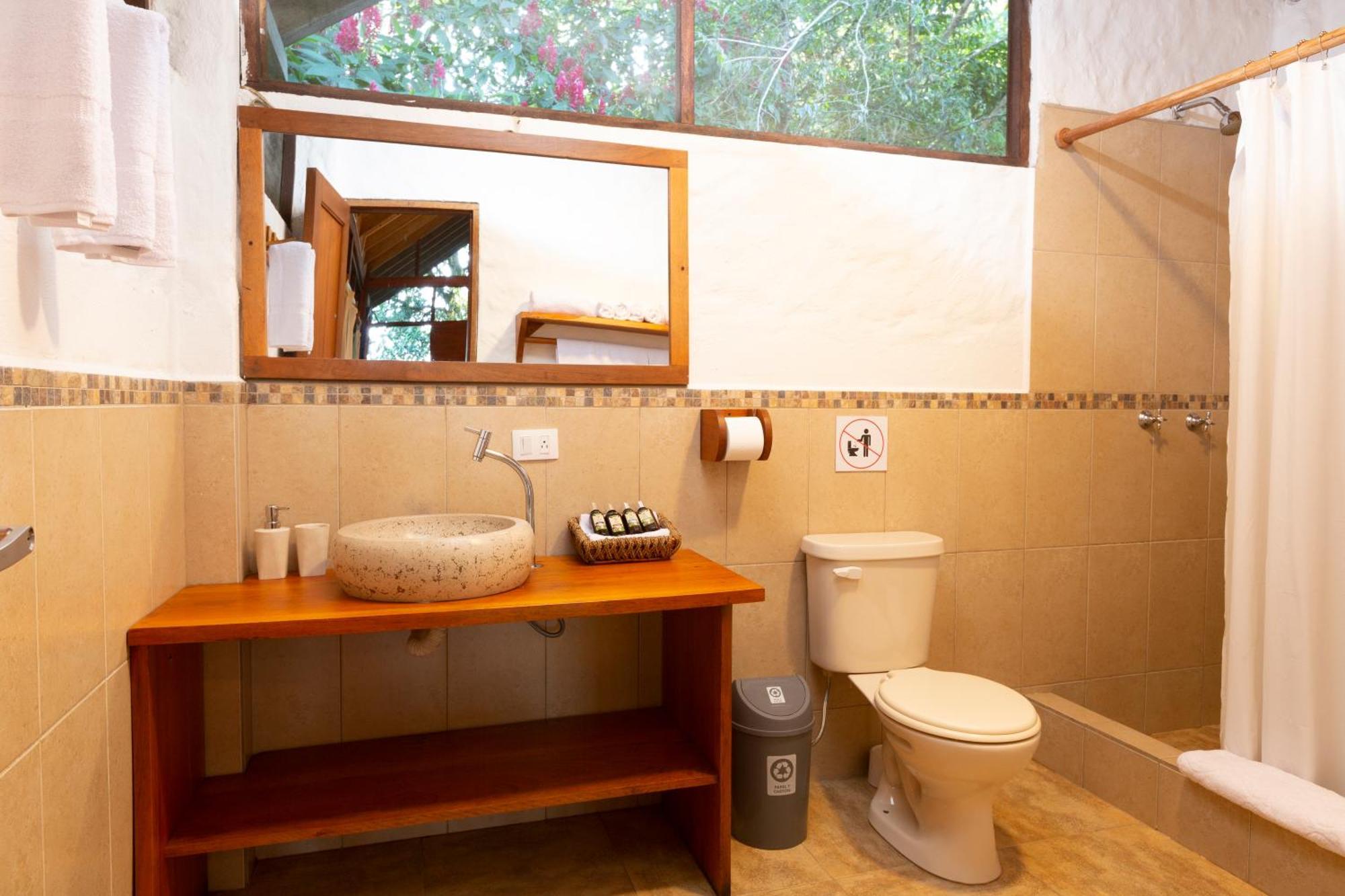 Gaia Amazon Eco Lodge Ahuano 外观 照片